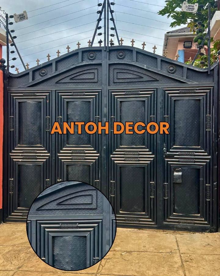 Steel Gate Decorations for Modern Gates — photo 4